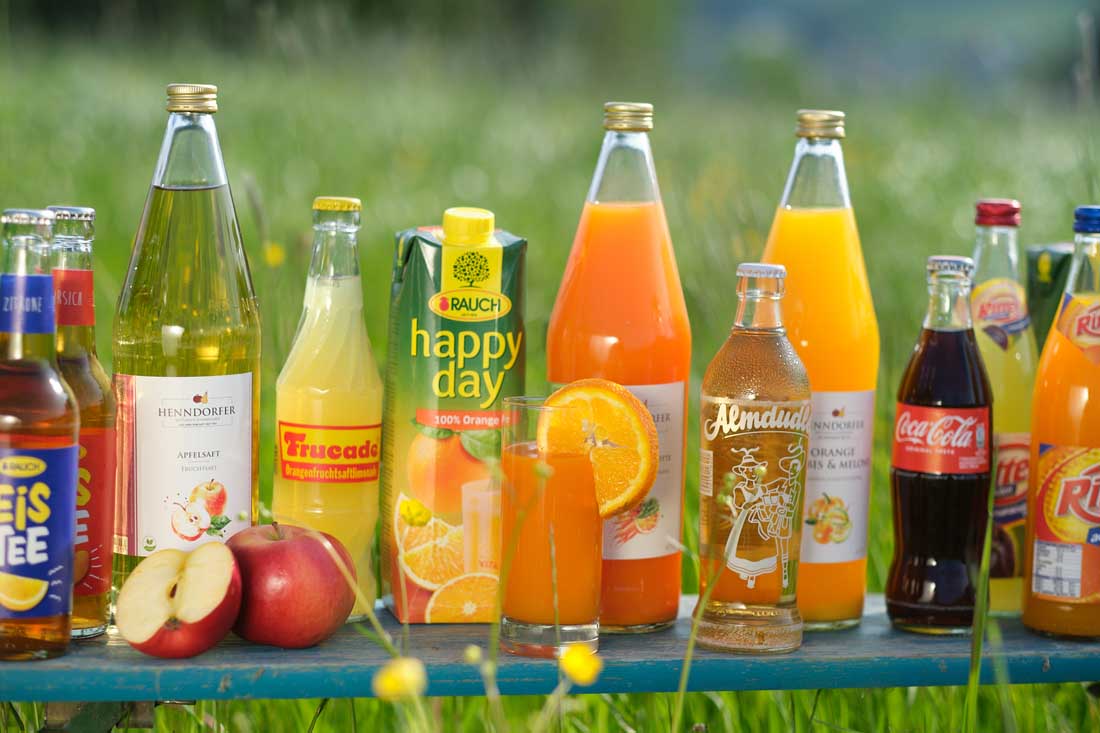 Limonaden, Cola, Fruchtsäfte im Sortiment von Getränkemarkt Strumegger Hallwang